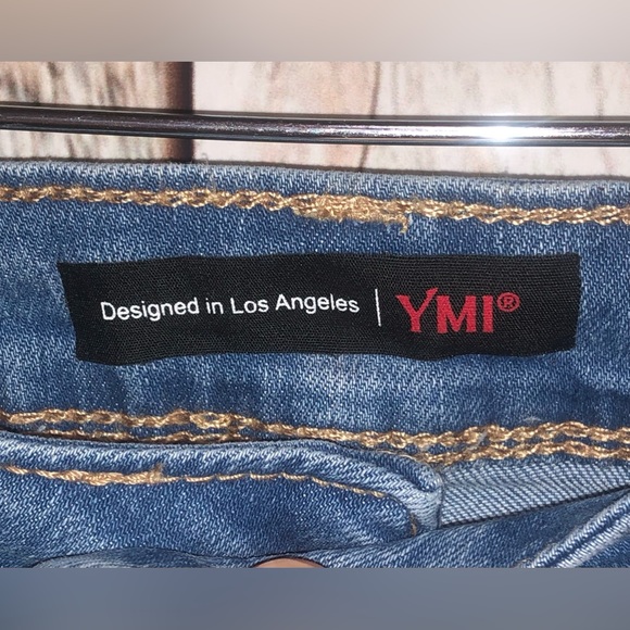 YMI SKINNY Jeans Size 11/30 Flattering Fit Slimming Novelty Wash High-Rise. - Picture 5 of 12